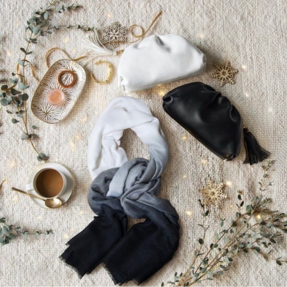 $150 MSRP Cushnie Oversized Carly Long Scarf Wrap Black Gray Cream Ombre New - Picture 4 of 6